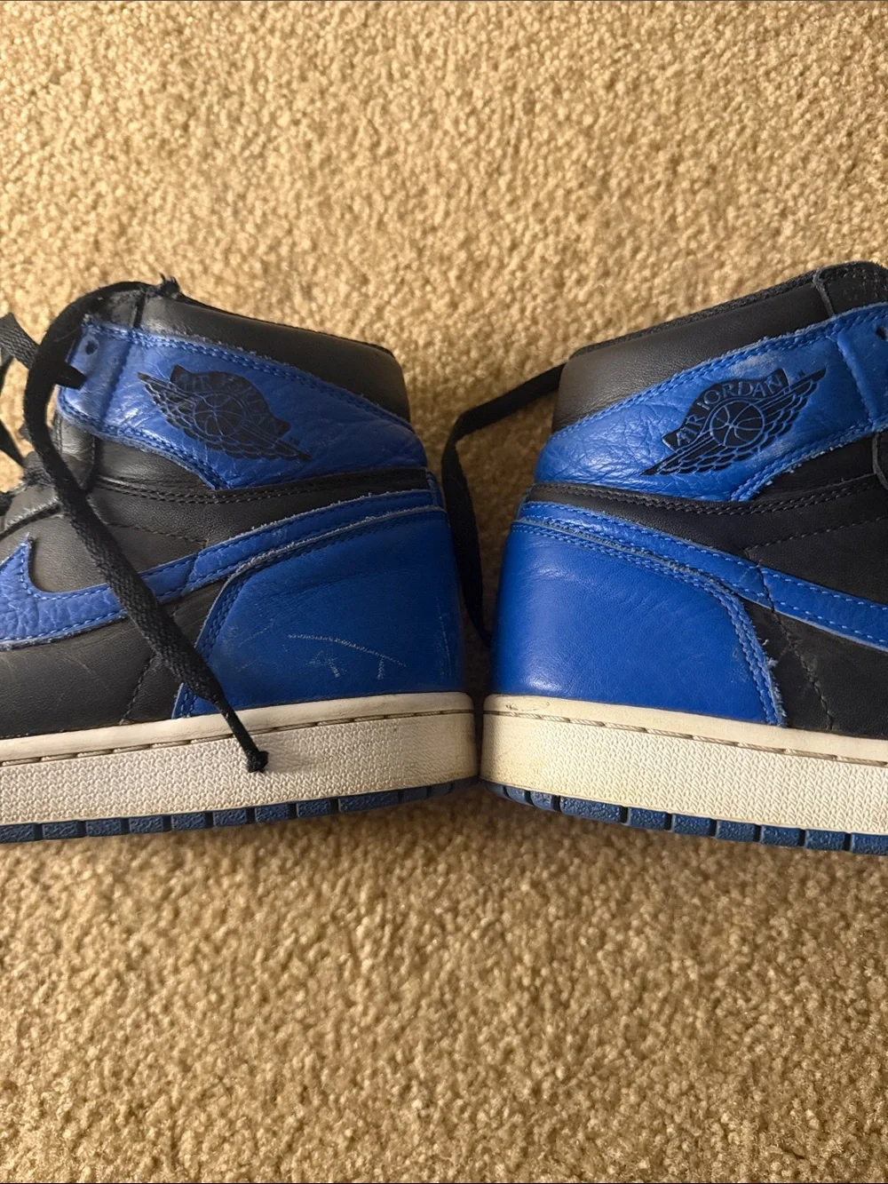 Jordan 1 royal